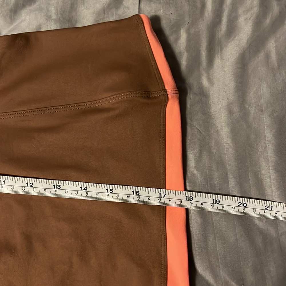 LAST CHANCE Pink active 6” biker shorts - Picture 9 of 14